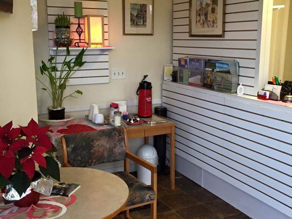 Windmill Inn Lynden | 8022 WA-539, Lynden, WA 98264, USA | Phone: (360) 354-3424