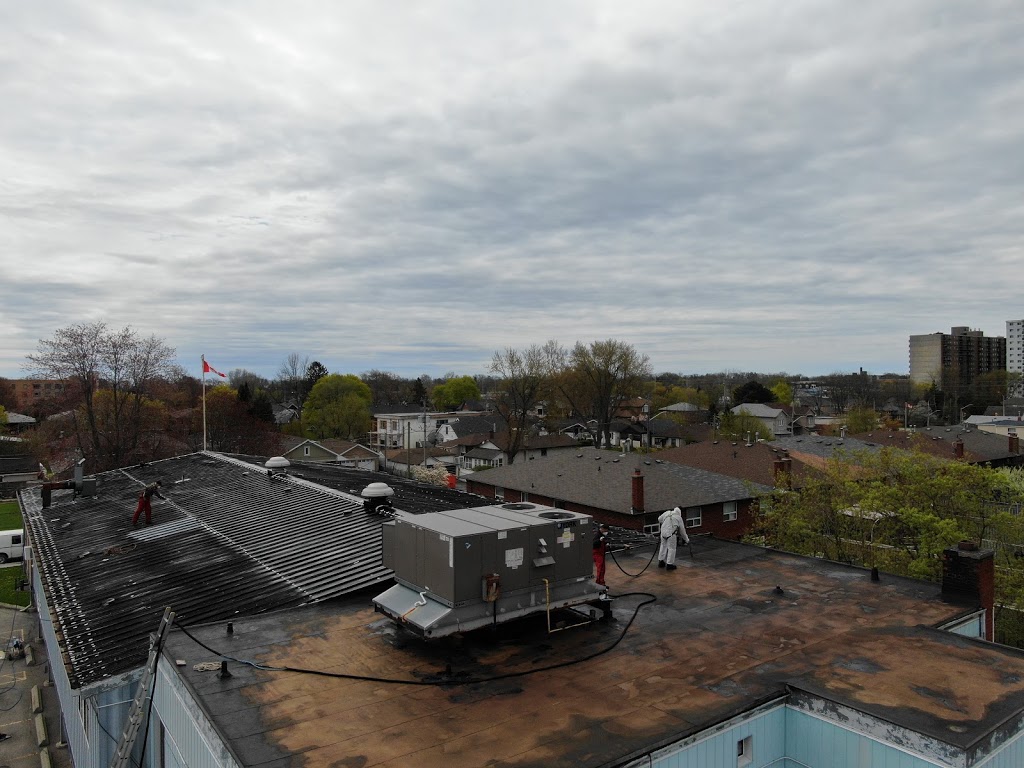 Royal Roofing Inc. | 2355 Tedlo St #4, Mississauga, ON L5A 3W7, Canada | Phone: (416) 880-7625