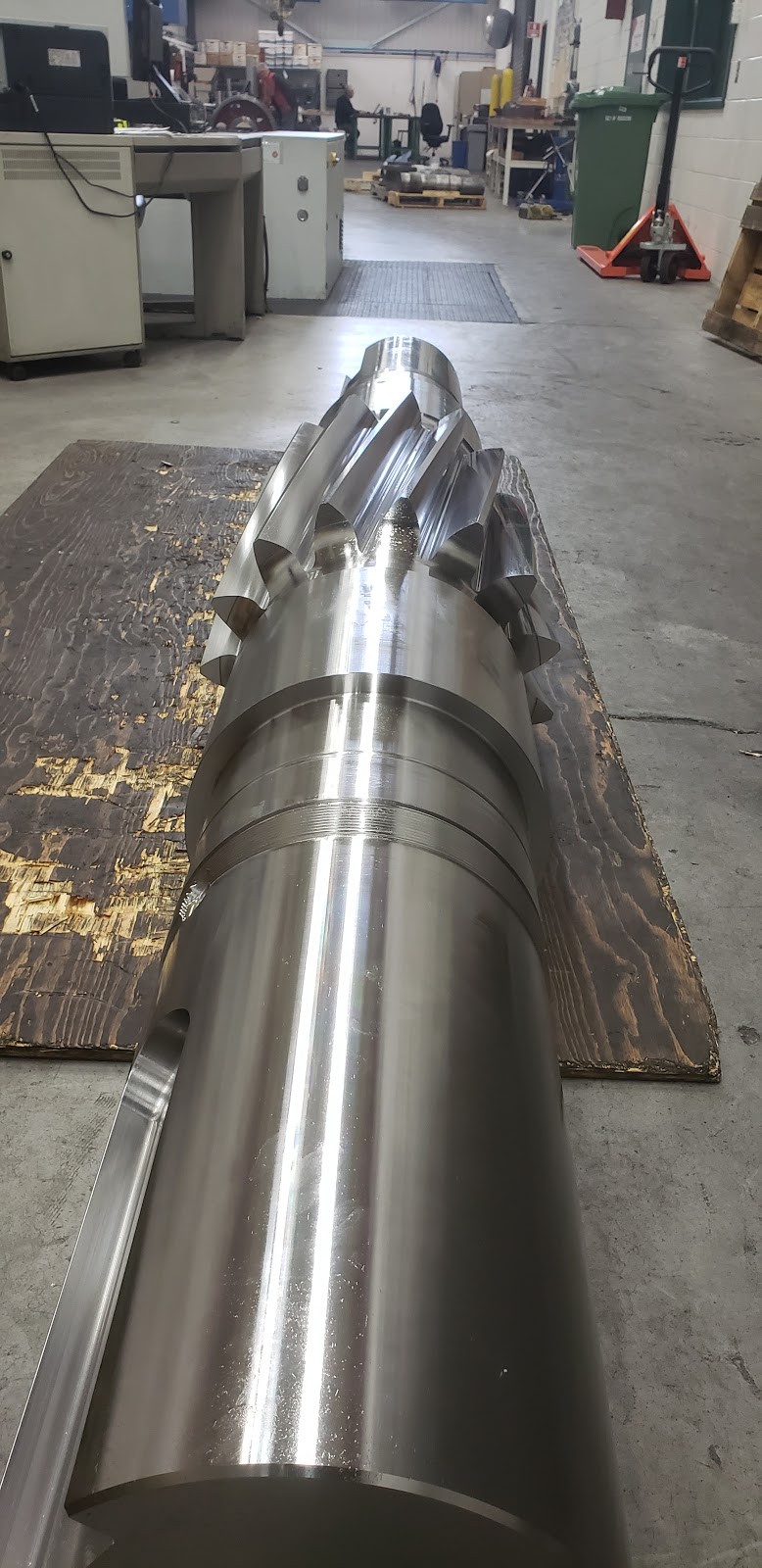 UniGear | 20375 Av. Clark-Graham, Baie-dUrfé, QC H9X 3T5, Canada | Phone: (514) 457-7700
