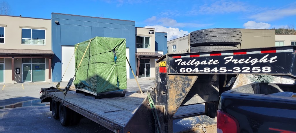 Tailgate Freight | Chilliwack, BC V2P 8A4, Canada | Phone: (604) 845-3258