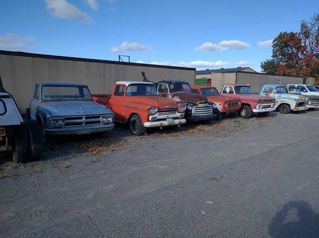 Bills Truck Shop | 1682 Baseline Rd, Courtice, ON L1E 2S7, Canada | Phone: (905) 725-3460