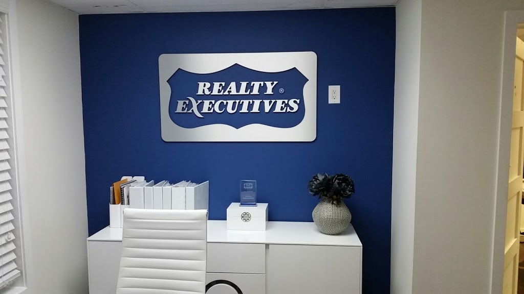 Realty Executives Plus Ltd. | 16035 Airport Rd Unit F, Caledon East, ON L7C 1E7, Canada | Phone: (905) 860-0800
