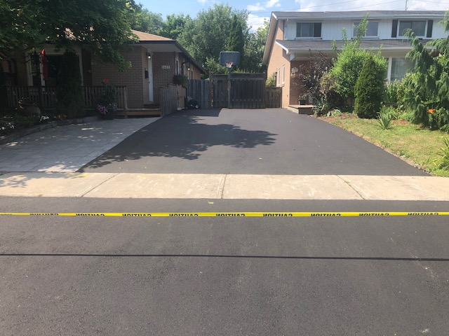 Roadway Paving | 160 Cidermill Ave Unit #3, Concord, ON L4K 4K5, Canada | Phone: (905) 850-0822