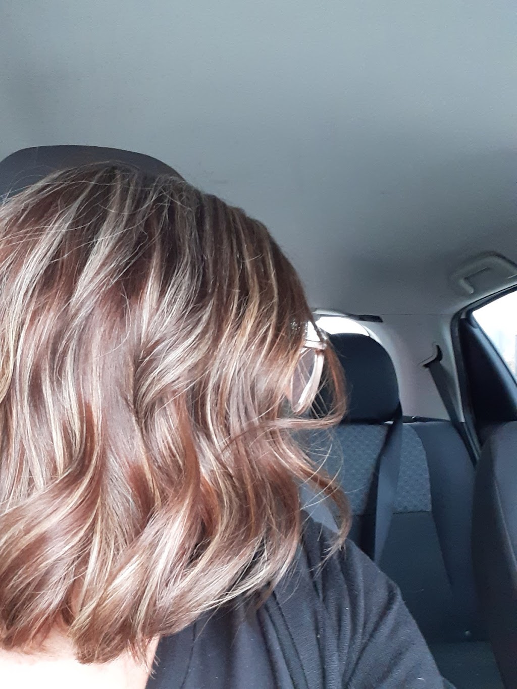 Scoop Coiffure | 2370 Rue Saint-Jean-Baptiste, Jonquière, QC G8A 1X1, Canada | Phone: (418) 695-1950
