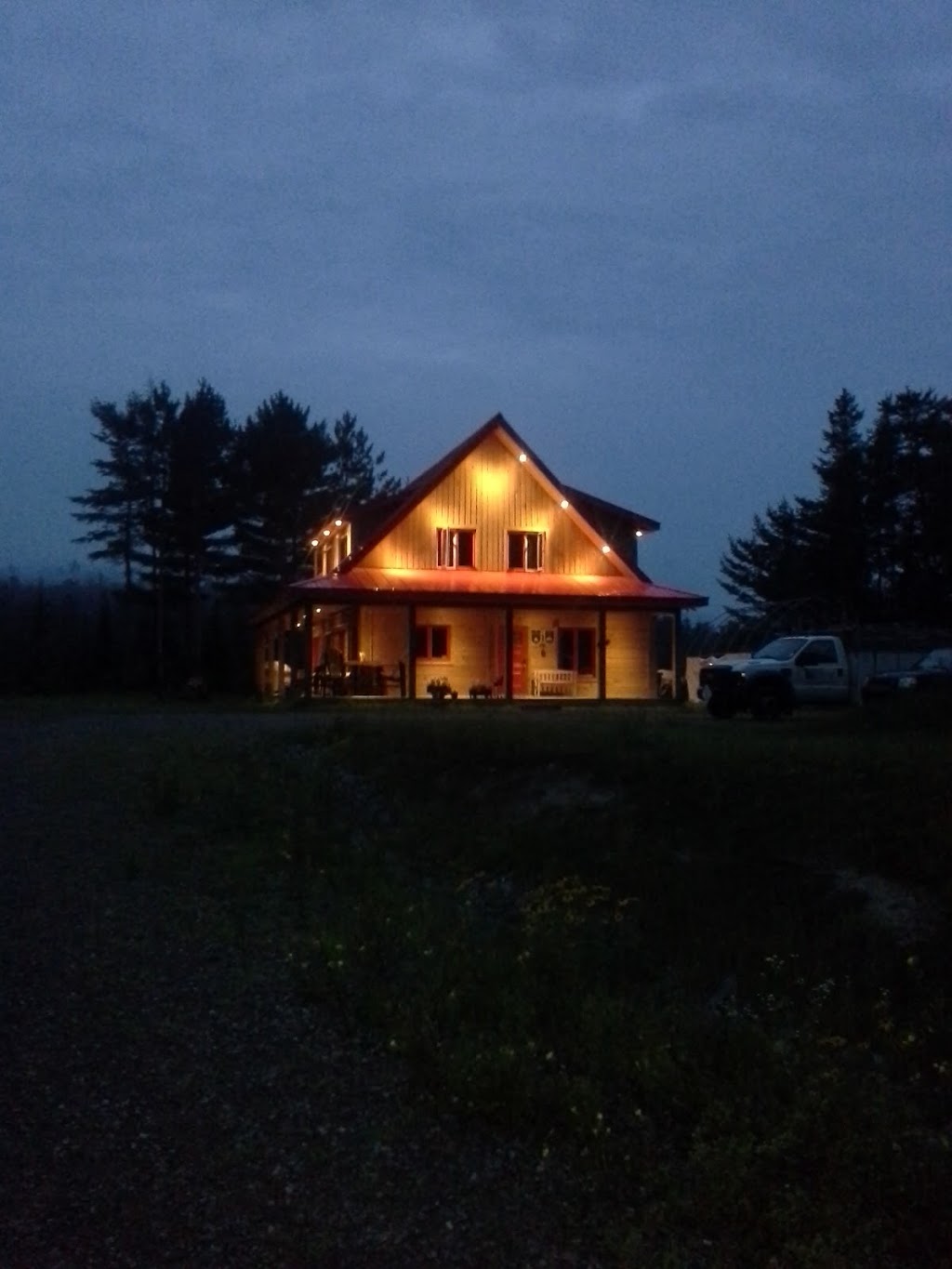 Domaine le Montagnard | 3462 QC-155, Trois-Rives, QC G0X 2C0, Canada | Phone: (819) 646-5555