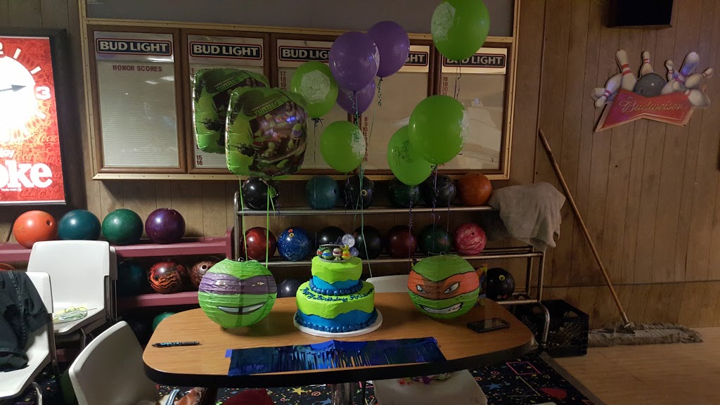 Kautz Shore Lanes | 6840 Lakeshore Rd, Lexington, MI 48450, USA | Phone: (810) 359-5211