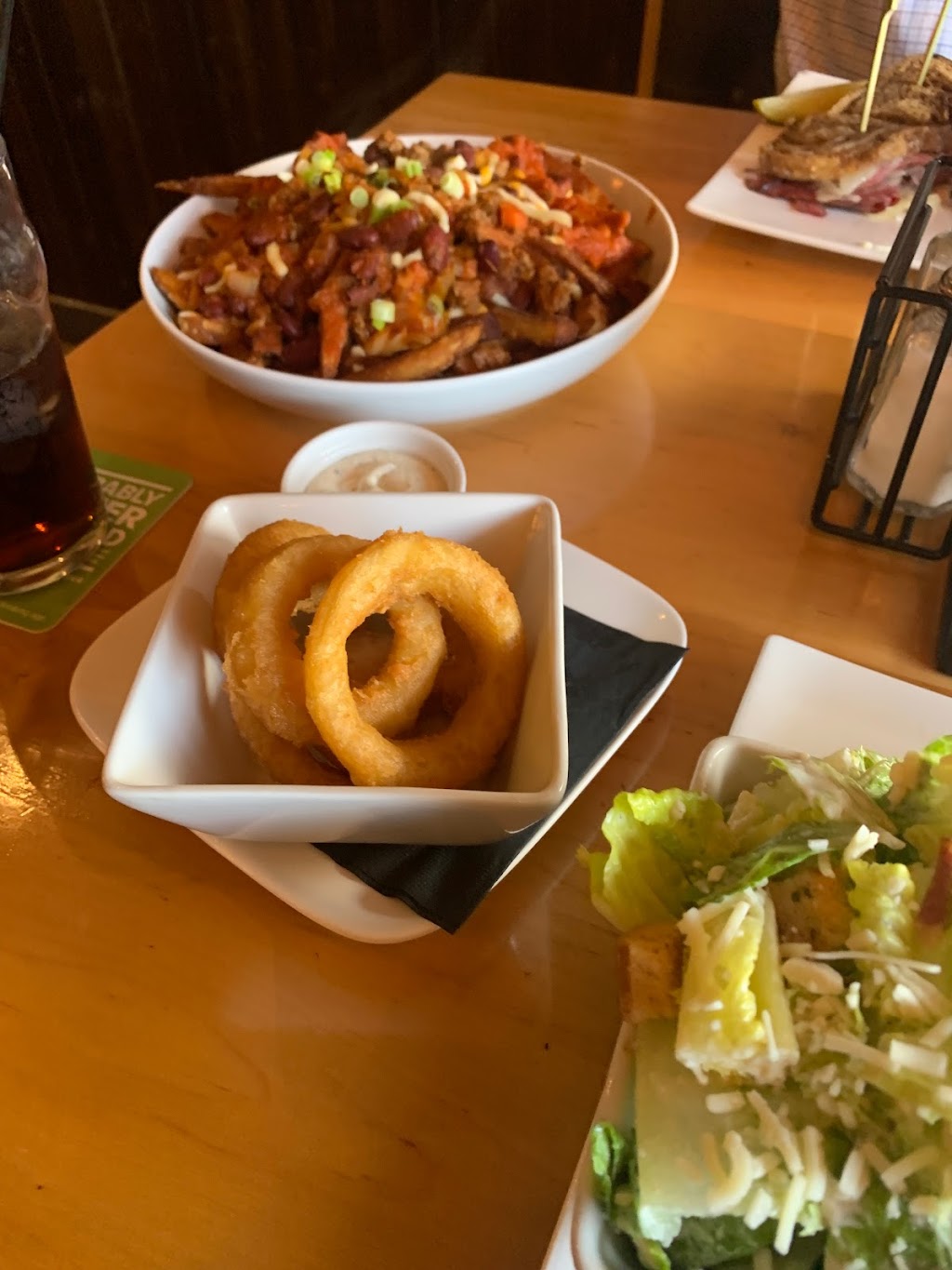 The Boiler & Whistle | 1900 King St E, Hamilton, ON L8K 6R4, Canada | Phone: (905) 544-7766