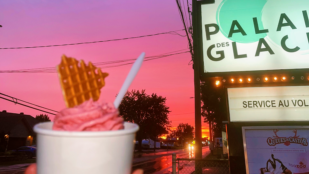 Palais Des Glaces | 564 Rue de la Visitation, Saint-Charles-Borromée, QC J6E 4P6, Canada | Phone: (450) 752-3956