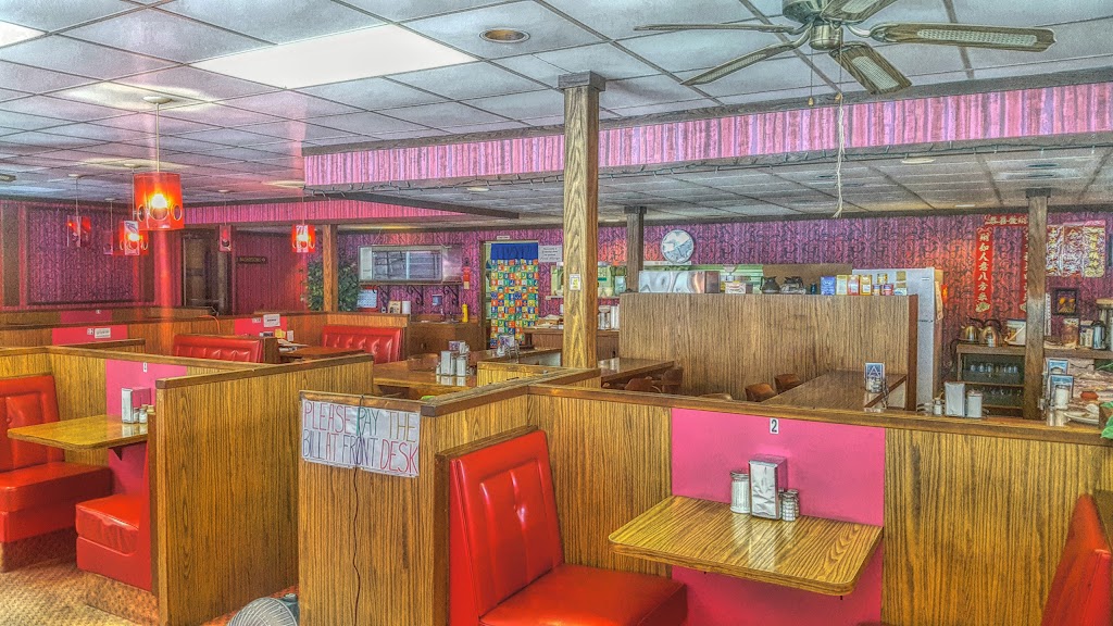 Charles Hotel, Restaurant and Saloon | 48115 Trans-Canada Hwy, Boston Bar, BC V0K 1C0, Canada | Phone: (604) 867-9221