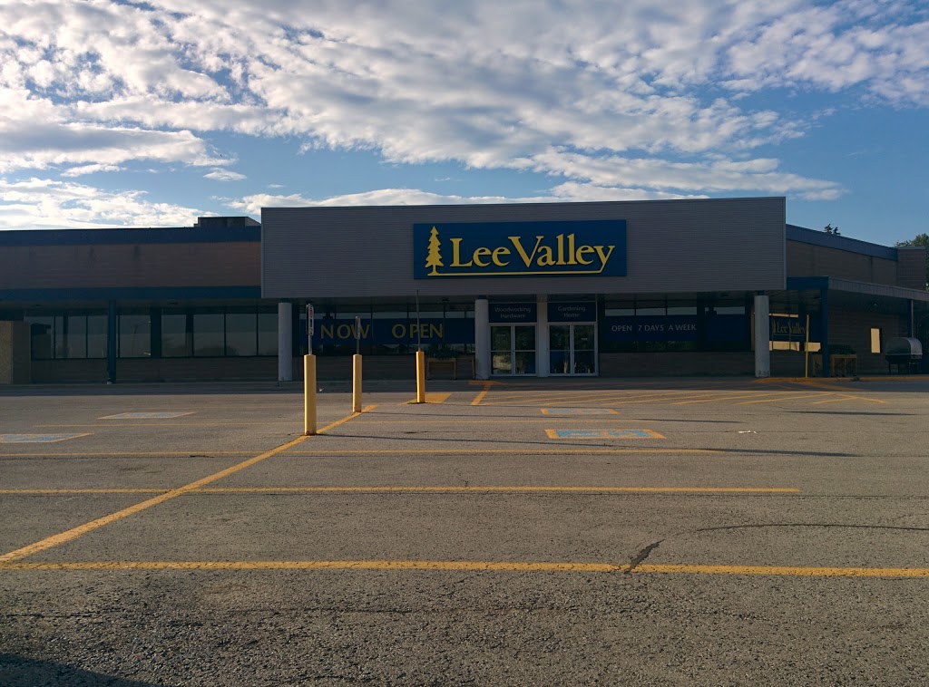 Lee Valley | furniture store | 6777 Morrison St, Niagara Falls, ON L2E 2G5, Canada | 9053711001 OR +1 905-371-1001