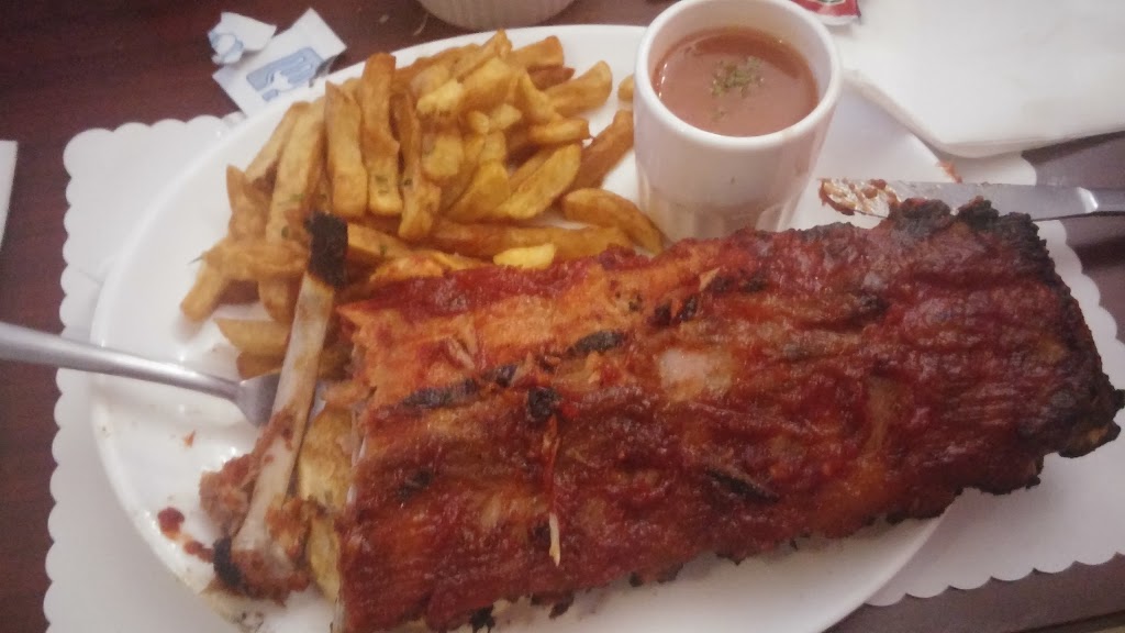 Rôtisserie La Victorienne | 1231 Notre-Dame, Lavaltrie, QC J5T 1R7, Canada | Phone: (450) 586-1337