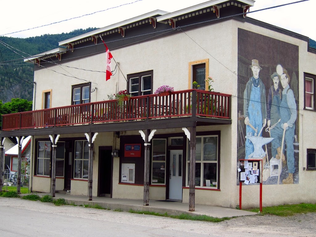 Canada Post | 860 Scott Ave, Hedley, BC V0X 1K0, Canada