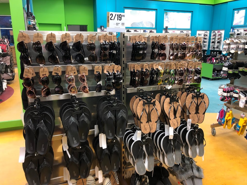 Yellow | 9620 Boulevard Leduc #5, Brossard, QC J4Y 0B3, Canada | Phone: (450) 445-4563