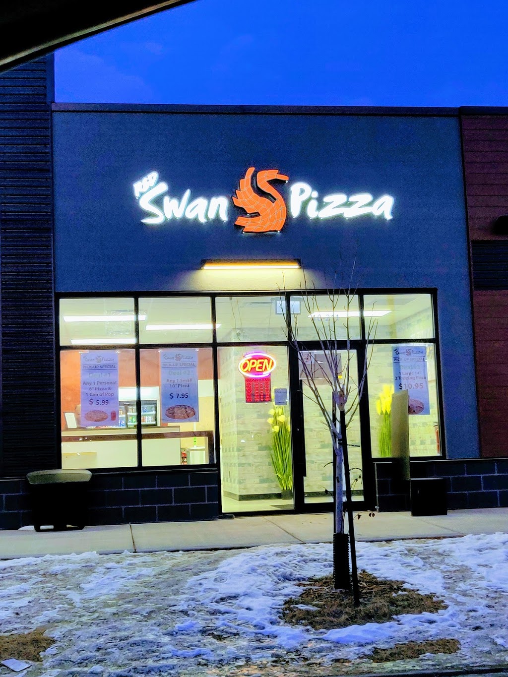 Red Swan Pizza | 211 Evergreen Square Unit 10, Saskatoon, SK S7W 0Z2, Canada | Phone: (306) 954-7577