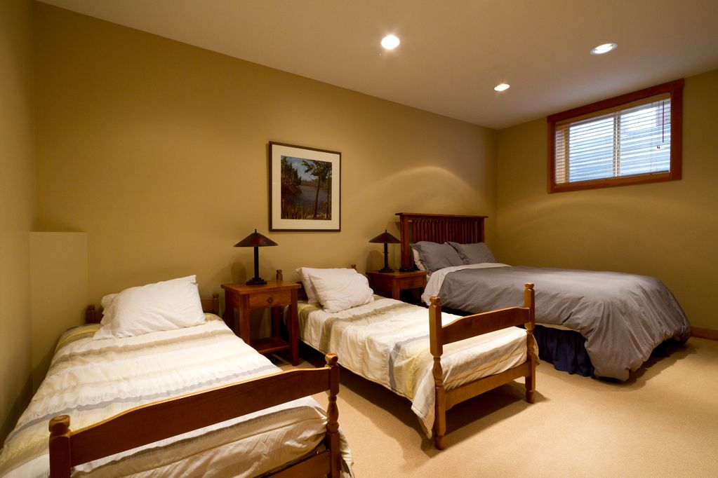 Panorama Vacation Rental - Wolf Lake | 123 Huggard Rd, Calgary, AB T3Z 2C2, Canada | Phone: (403) 970-9074
