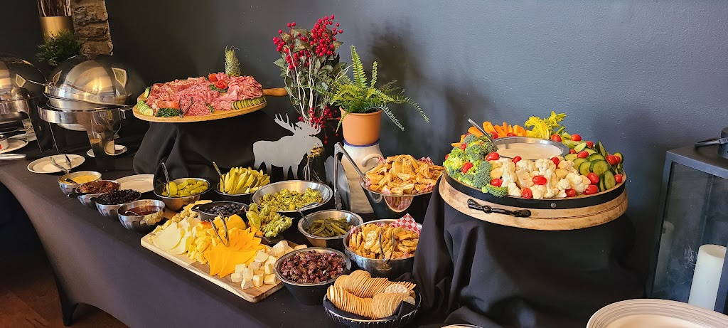The Eagles Nest Dining Room | 1 Sunshine Access Rd, Banff, AB T1L 1J5, Canada | Phone: (877) 542-2633