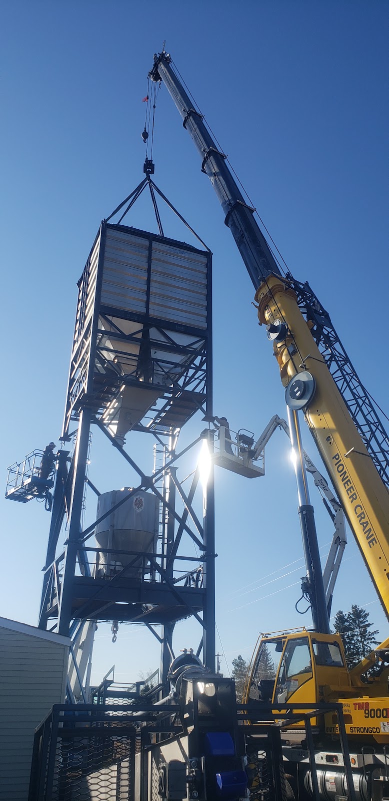Pioneer Machine & Crane | AB-26, Camrose, AB T4V 4E7, Canada | Phone: (780) 672-9400