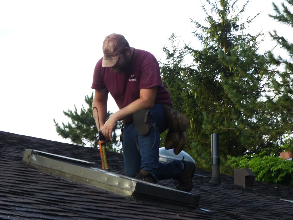 A&P Roofing | 6 Deguire Ct, Russell, ON K4R 1C1, Canada | Phone: (613) 445-3855