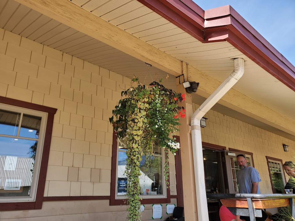Blackbird Bakery | 7424 Frontier St, Pemberton, BC V0N 2L0, Canada | Phone: (604) 894-6226