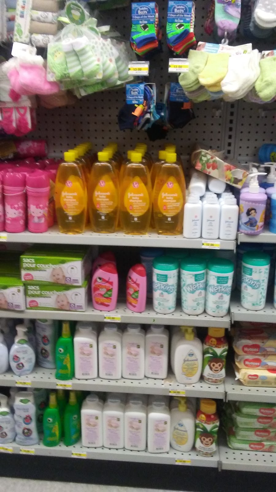 Dollarama | 700 Queenston Rd, Queenston Mall, Hamilton, ON L8G 1A3, Canada | Phone: (905) 561-0052