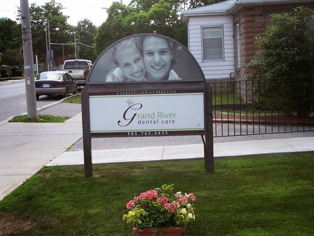 Grand River Dental | 45 Caithness St E, Caledonia, ON N3W 1L5, Canada | Phone: (905) 765-4635
