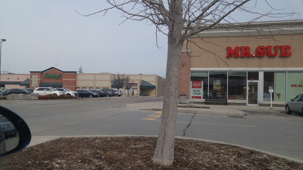 Grimsby Square Shopping Centre | 44 Livingston Ave, Grimsby, ON L3M 1L1, Canada