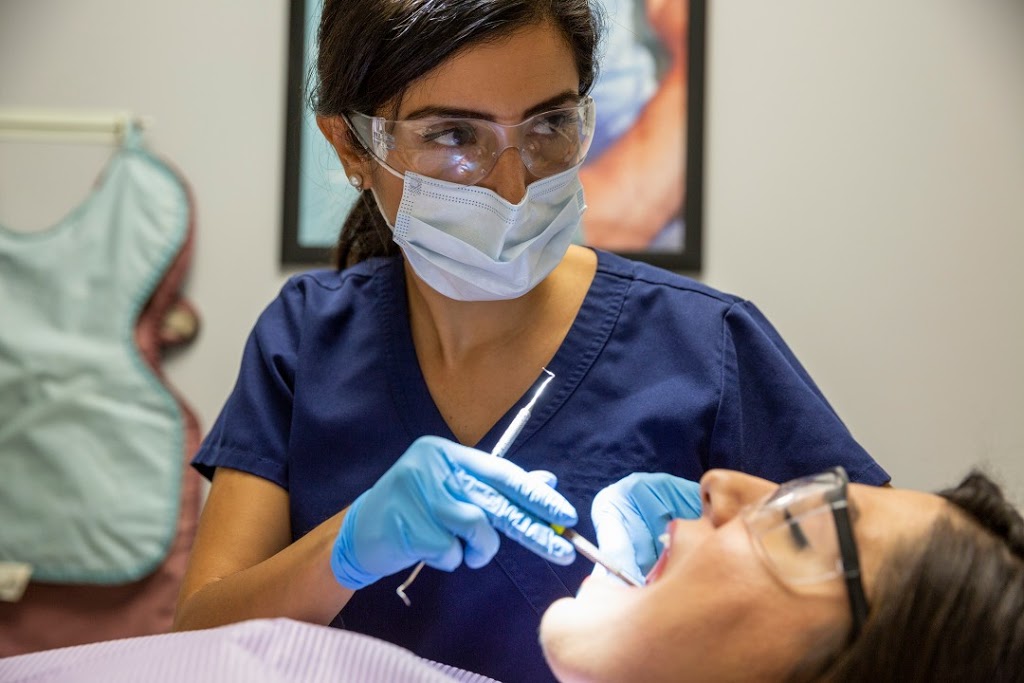 Riverdale Dental | 1000 Gerrard St E, Toronto, ON M4M 3G6, Canada | Phone: (647) 352-7330