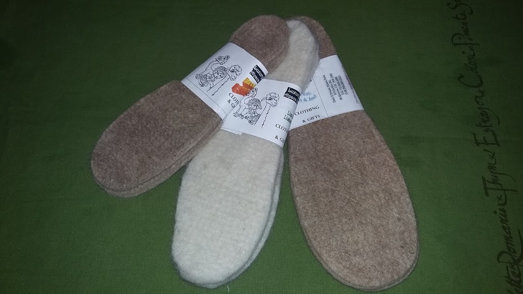 d2d alpaca wear studio | 260 Hwy 17, McKerrow, ON P0P 1M0, Canada | Phone: (705) 507-5152