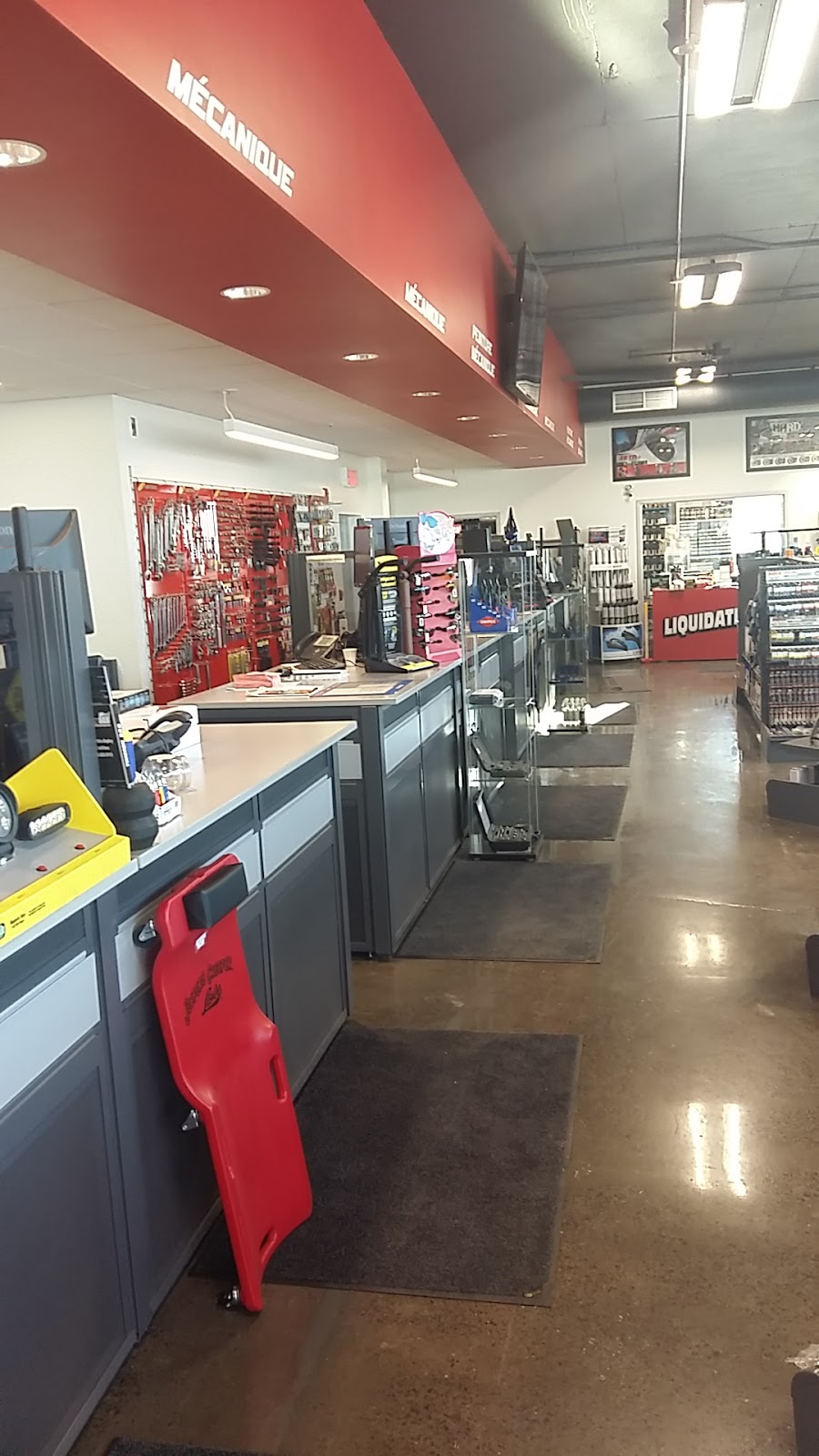 Valleyfield Auto Parts | 940 Bd Monseigneur-Langlois, Salaberry-de-Valleyfield, QC J6S 1C3, Canada | Phone: (877) 373-9505