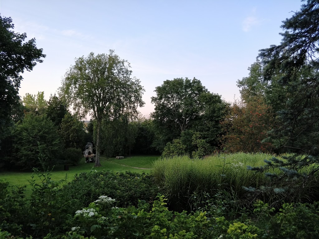 Rockcliffe Rockeries | 725 Acacia Ave, Rockcliffe Park, ON K1M 0M8, Canada