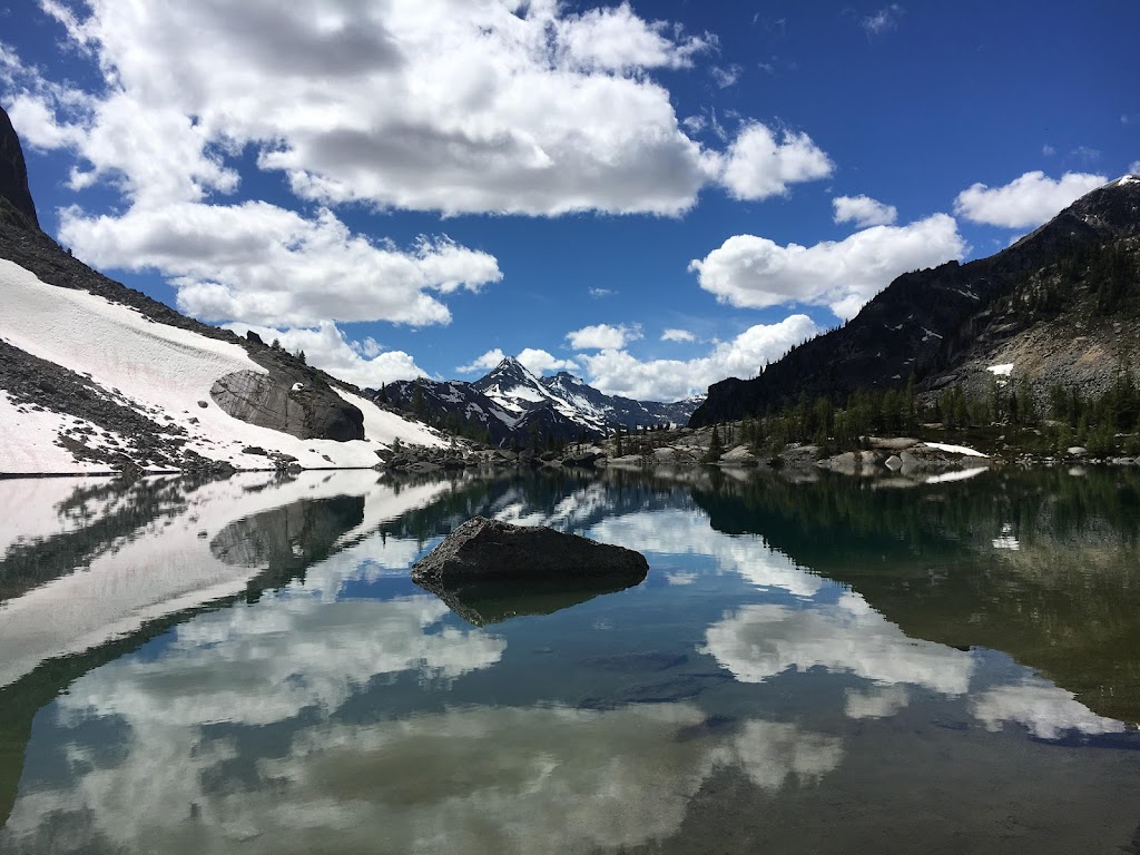 Glacier Helicopters Invermere | 544 Kinbasket Trail, Invermere, BC V0A 1K2, Canada | Phone: (250) 341-7164