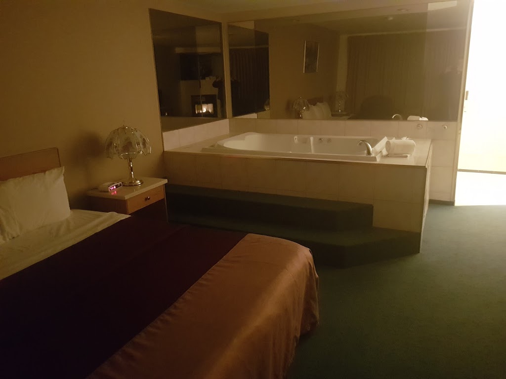 Western Budget Motel Leduc #1 | 8120 Sparrow Crescent, Leduc, AB T9E 8B7, Canada | Phone: (780) 986-1920