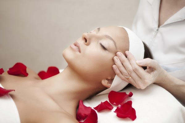 Shangri-La Body Care | 6225 Victoria Dr, Vancouver, BC V5P 3X5, Canada | Phone: (604) 445-3281