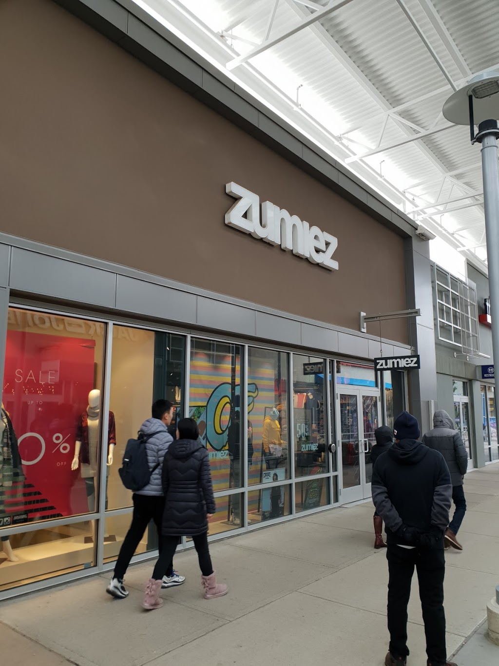 Zumiez | 13850 Steeles Ave #218, Halton Hills, ON L7G 0J1, Canada | Phone: (905) 864-8685