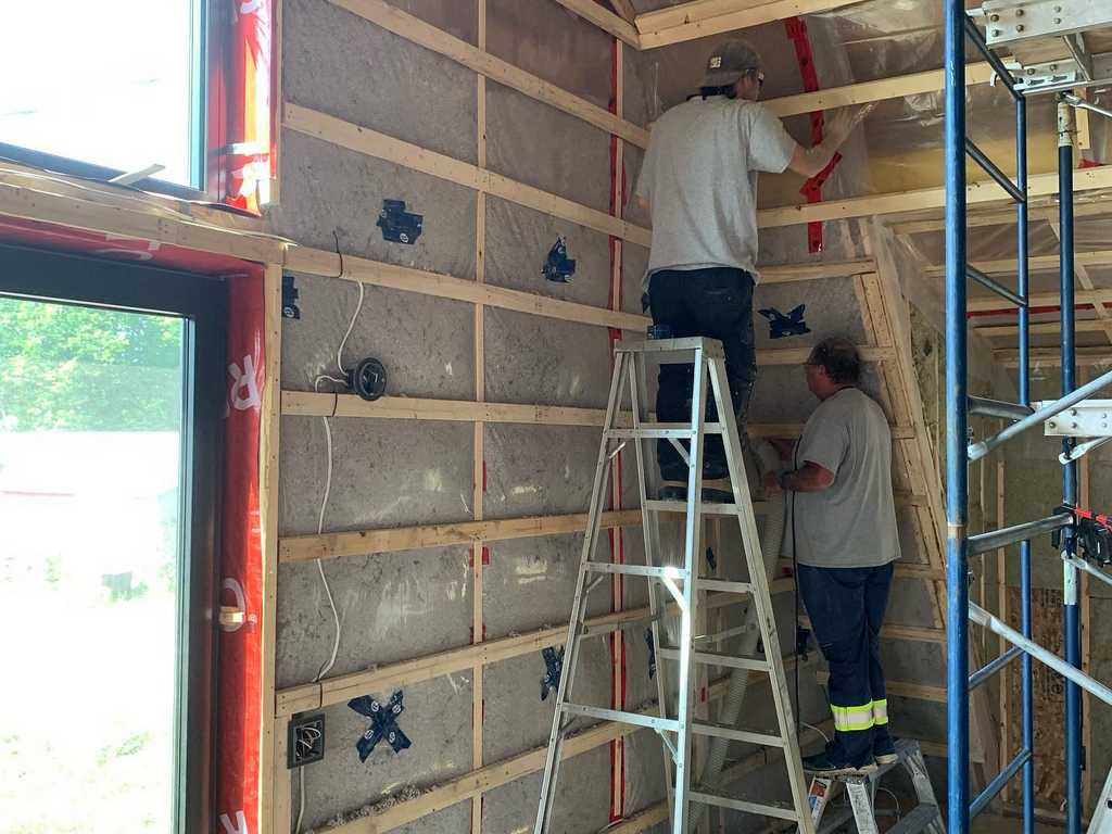 Reitzel Bros. Insulation | 1146 County Rd 96, Wolfe Island, ON K0H 2Y0, Canada | Phone: (613) 385-1109