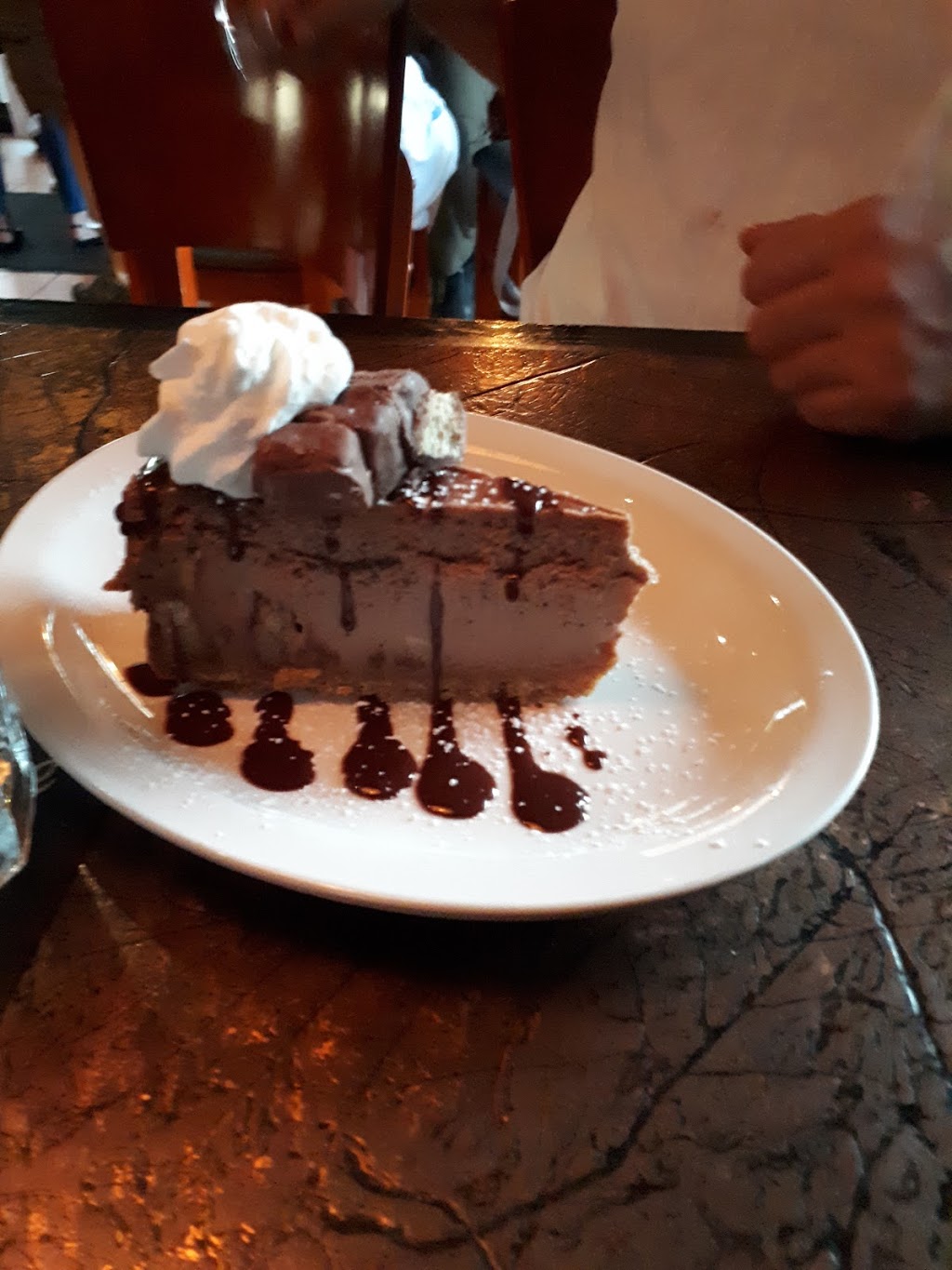 Hot Rocks Creative Diner | 728 Anderson St, Whitby, ON L1N 3V6, Canada | Phone: (905) 668-8600