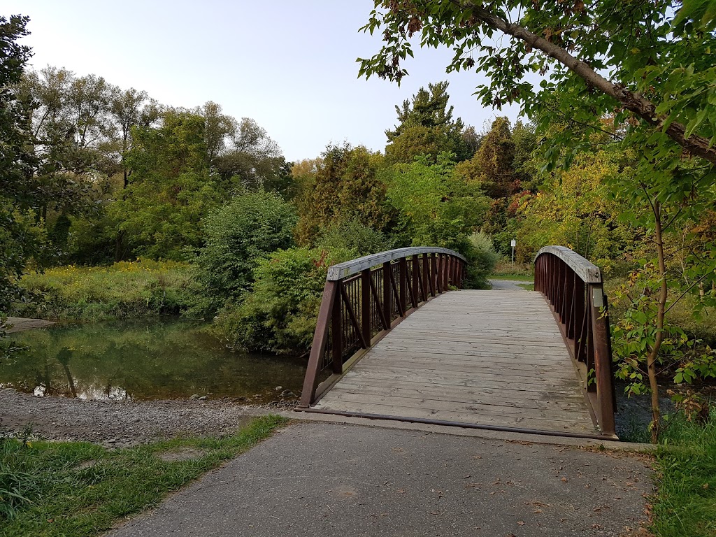 Bercy (Wycliffe) Park | 7039 Leslie St, Thornhill, ON L3T 4J1, Canada