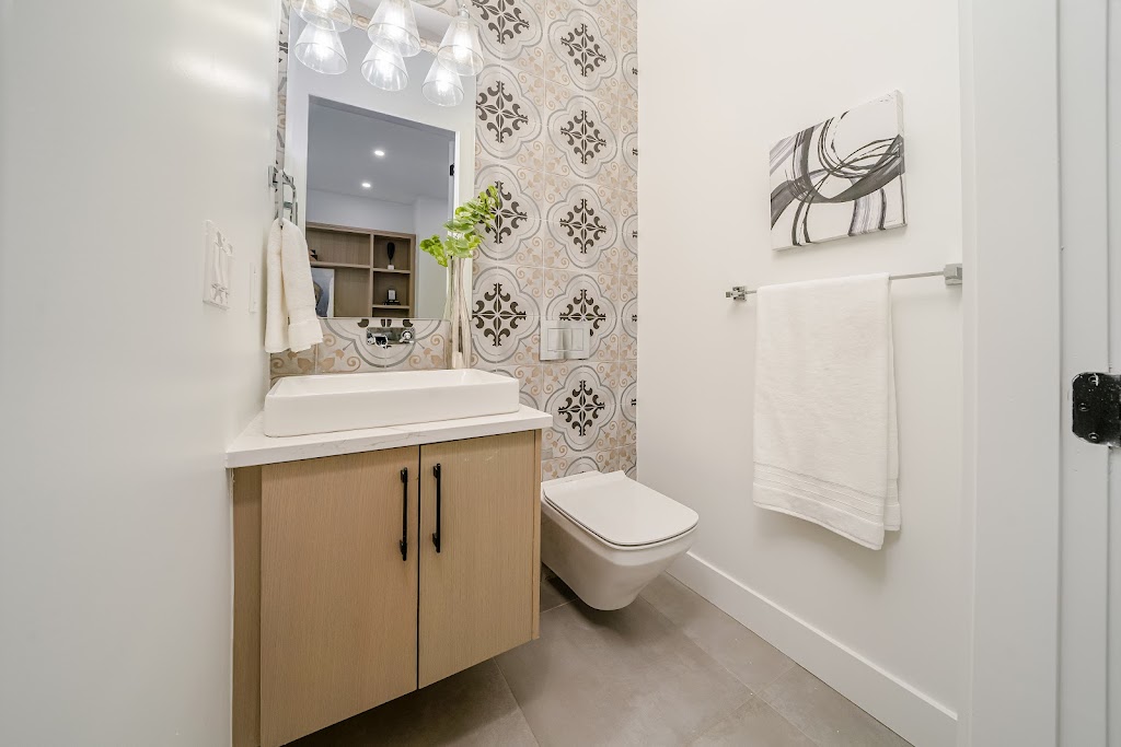Realty Studios | 11394 86a Ave, Delta, BC V4C 2Y8, Canada | Phone: (236) 900-0088
