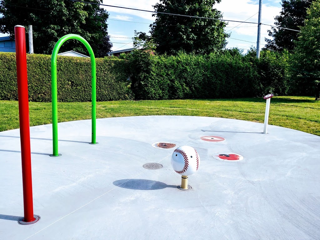 Parc Des Petits Braves | Plessisville, QC G6L 1B2, Canada
