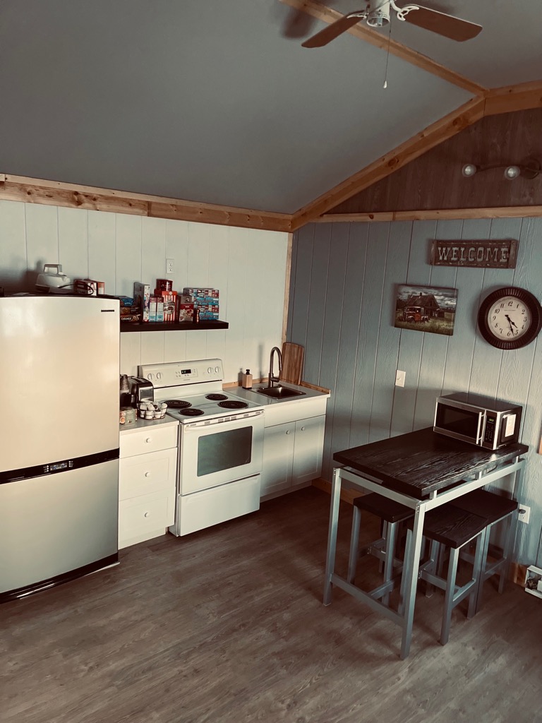 Hills of Home Cafe and BnB | 111 1 Ave S, Coutts, AB T0K 0N0, Canada | Phone: (587) 762-0188