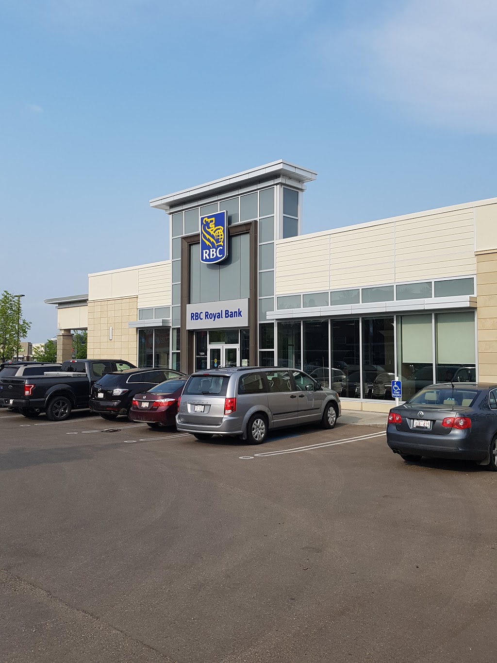 RBC Royal Bank | 1004 Webber Greens Dr NW, Edmonton, AB T5T 4K5, Canada | Phone: (780) 414-3005