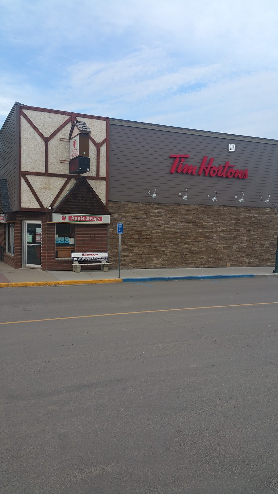 Tim Hortons | 5101 50 St, Barrhead, AB T7N 1A4, Canada | Phone: (780) 674-2478