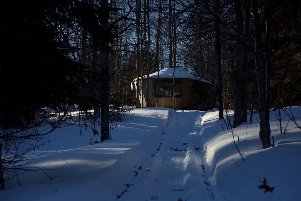 LeTerrain | 528 Chemin Fierobin, Ladysmith, QC J0X 2A0, Canada | Phone: (514) 827-6122