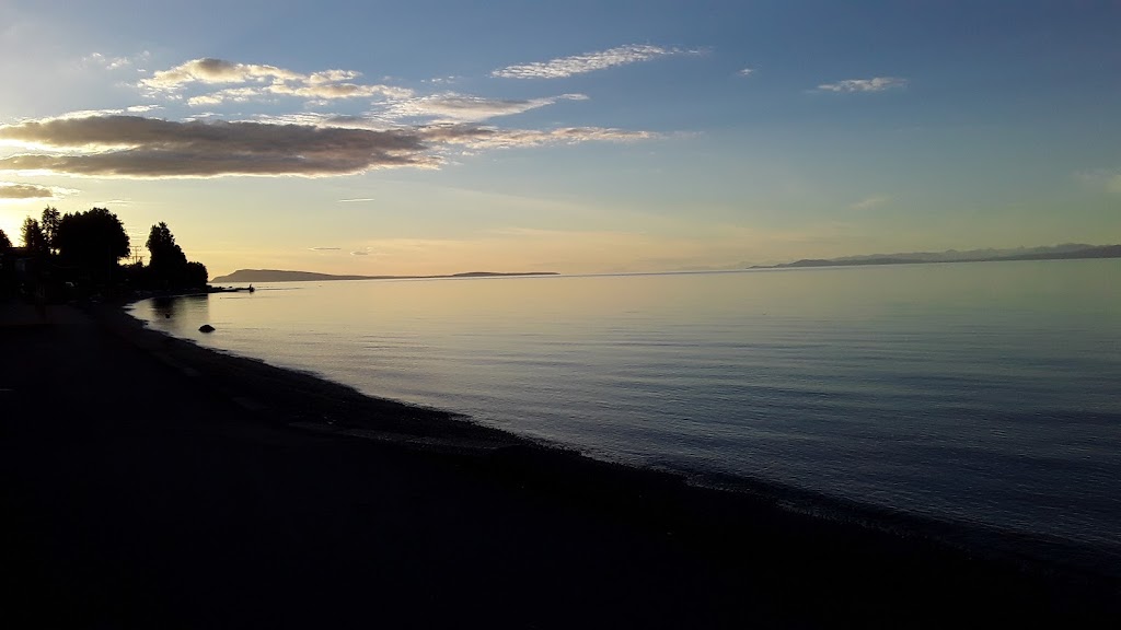 SHADY REST RESTAURANT & PUB | 3109 Island Hwy W, Qualicum Beach, BC V9K 2C5, Canada | Phone: (250) 752-9111
