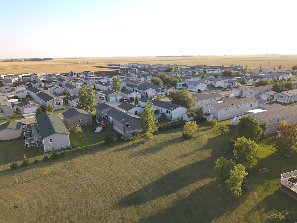 Sanford Meadowbrook Villas | 35 Sunset Cres, Sanford, MB R0G 2J0, Canada | Phone: (204) 989-5000