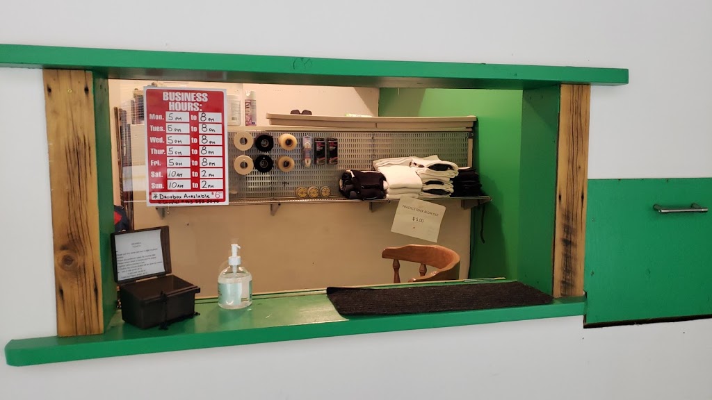 Loudys Sharp Shack | 4410 54 St, Ponoka, AB T4J 1J7, Canada | Phone: (403) 352-5040