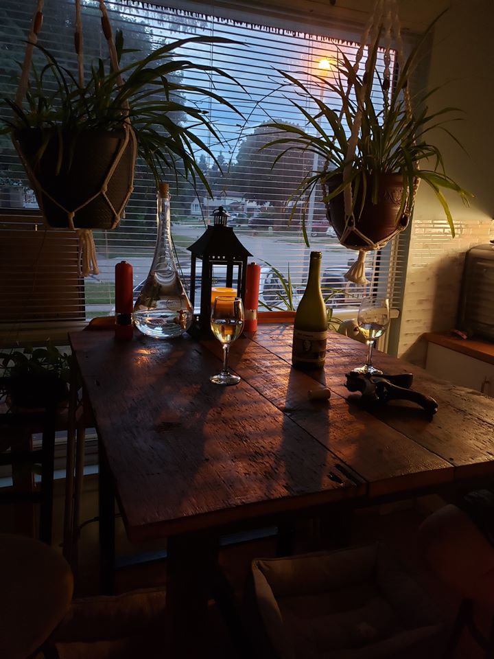 Fits Your Space Tables | #3046, Codrington, ON K0K 1R0, Canada | Phone: (905) 410-2323