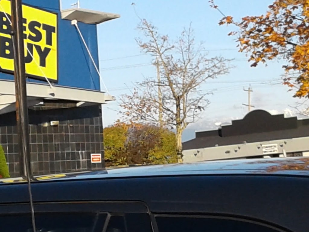 Best Buy | 45805 Luckakuck Way Unit 109, Chilliwack, BC V2R 5S3, Canada | Phone: (866) 237-8289