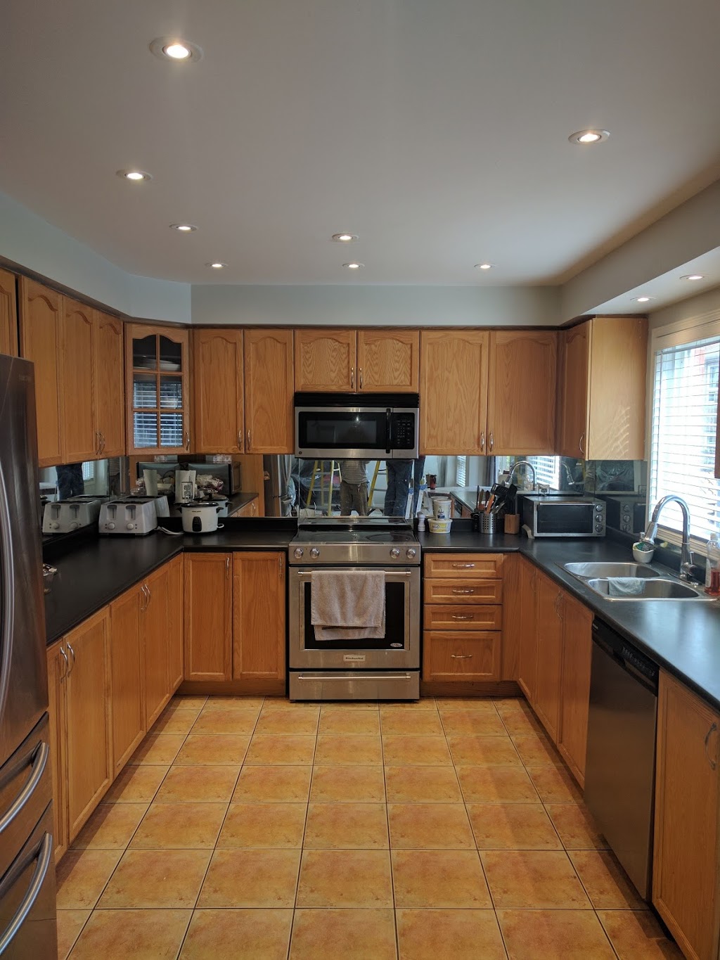 Effective Pot Lights Installation | 21 Majesty Ct, Woodbridge, ON L4L 3S6, Canada | Phone: (647) 886-3098