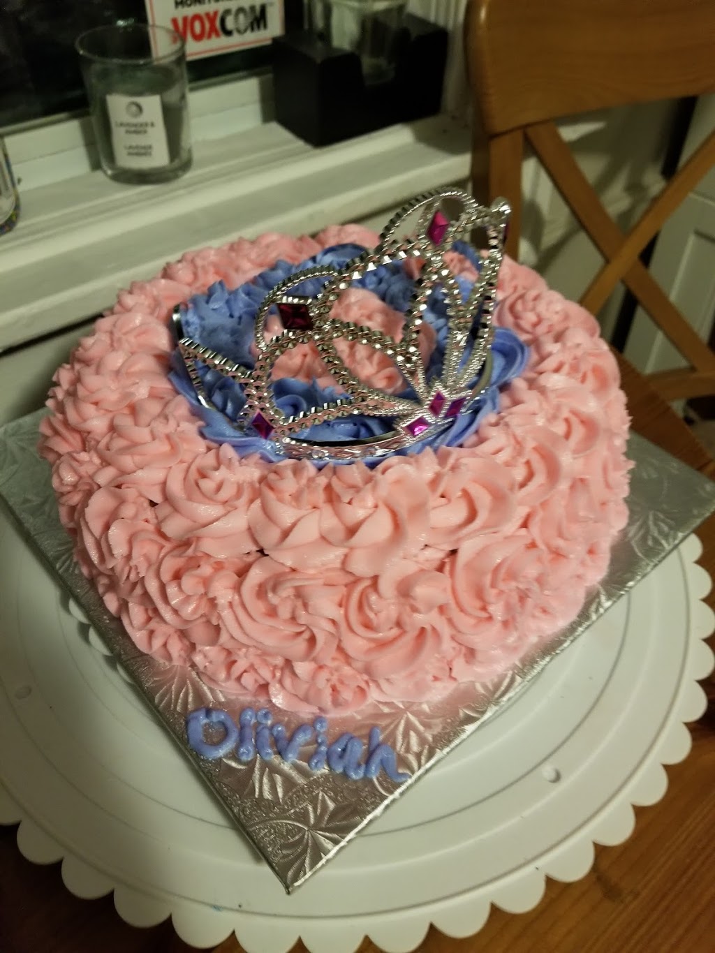 Extreme Floral and Cakes | 5 Sixth St, Belleville, ON K8N 4S4, Canada | Phone: (613) 743-7744